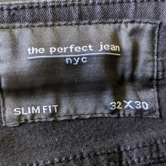 The Perfect Jean Black Size 32x30 Great Shape! - Picture 4 of 4